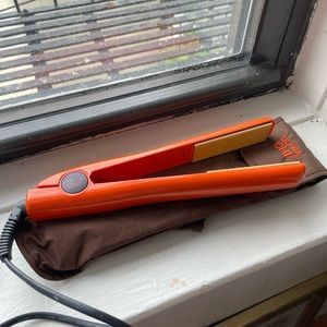 Chi Straightener